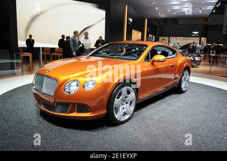 Le Bentley New Continental GT est exposé au 81e salon international de l'automobile de Genève 2011 à Palexpo, Genève, Suisse, le 2 mars 2011. Photo de Loona/ABACAPRESS.COM Banque D'Images