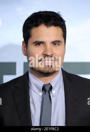 Michael Pena arrive à la première de 'Battle : Los Angeles' à Los Angeles, Californie, le 8 mars 2011. Photo de Lionel Hahn/ABACAPRESS.COM Banque D'Images