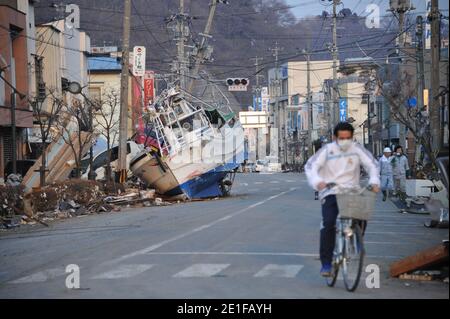 Vues sur la ville endommagée de Miyako, préfecture d'Iwate au Japon le 13 mars 2011 après le plus grand tremblement de terre de l'histoire du Japon suivi d'un tsunami. Photo de Thierry Orban/ABACAPRESS.COM Banque D'Images