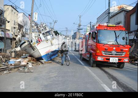 Vues sur la ville endommagée de Miyako, préfecture d'Iwate au Japon le 13 mars 2011 après le plus grand tremblement de terre de l'histoire du Japon suivi d'un tsunami. Photo de Thierry Orban/ABACAPRESS.COM Banque D'Images