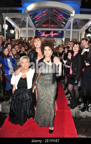 Michele Bernier, Isabelle de Botton, Mimie Mathy lors de l'enregistrement de l'émission champs Elysées, Paris, France, mars 2011. Photo Max Colin/ABACAPRESS.COM Banque D'Images