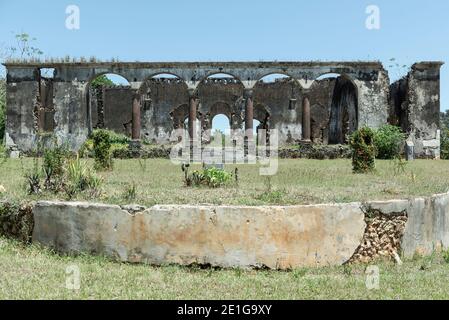 Ruines d'Antiguo Cafetal l'une des plus anciennes fermes de café de Cuba, près d'Angerona, Cuba. Banque D'Images