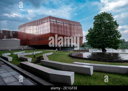 Planétarium - les cieux de Copernicus au Centre scientifique de Copernicus à Varsovie, Pologne. Construit en 2010 Banque D'Images