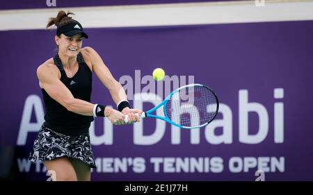 Abu Dhabi, Émirats arabes Unis. 6 janvier 2021. Maria Sakkari de Grèce contre Anastasia Potapova de Russie lors de la première partie du tournoi de tennis WTA Open WTA 500 d'Abu Dhabi 2021 le 6 janvier 2021 à Abu Dhabi, Émirats arabes Unis - photo Rob Prange / Espagne DPPI / DPPI / LM crédit : Paola Benini/Alamy Live News Banque D'Images