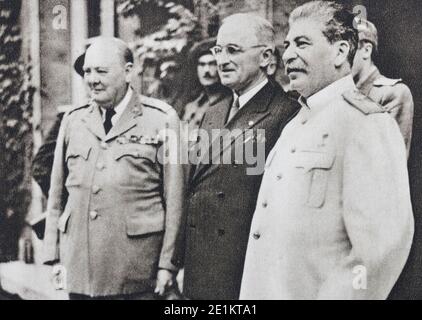 La conférence de Potsdam (1945). Le Premier ministre Winston Churchill reçoit le président Truman et le maréchal Staline à sa résidence. Banque D'Images