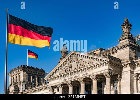 Le Reichstag allemand avec un dévouement à la population dans La capitale allemande Berlin Banque D'Images