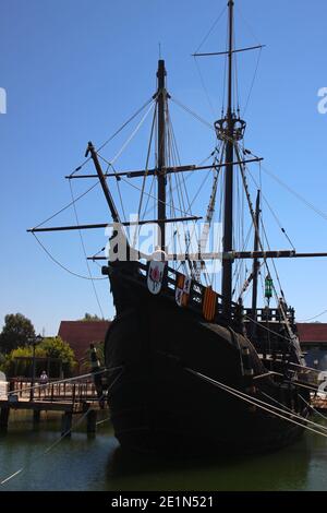 Vue sur le quai des Caravels Christophe Colomb 1492 Palos de la Frontera Huelva Andalousie Espagne Banque D'Images