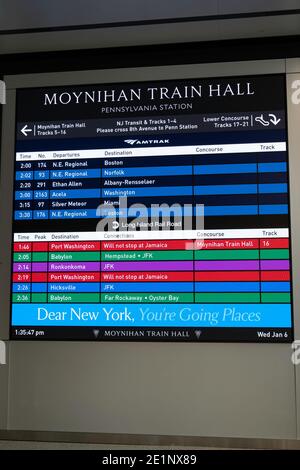 Le Moynihan train Hall (MTH) est situé dans le bâtiment historique de la poste James A. Farley, New York City, États-Unis Banque D'Images