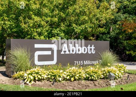 Mississauga, on, Canada - le 19 septembre 2020 : bureau d'Abbott sur Millcreek Dr. à Mississauga, on, Canada. Banque D'Images