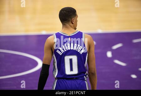 Sacramento, Californie, États-Unis. 8 janvier 2021. Sacramento Kings Guard Tirese Haliburton (0) attend le ballon entrant lors d'un match au Golden 1 Center le vendredi 8 janvier 2021 à Sacramento. Crédit : Paul Kitagaki Jr./ZUMA Wire/Alay Live News Banque D'Images