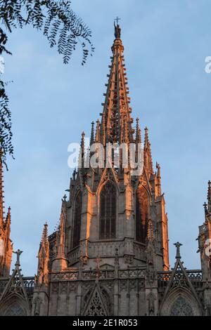 Cathédrale Sainte-Croix et Saint-Eulalia, alias cathédrale de Barcelone, cathédrale gothique et siège de l'archevêque de Barcelone, Catalogne, Espagne Banque D'Images