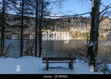 lac vorderer langbathsee près d'ebensee dans la région autrichienne supérieure salzkammergut Banque D'Images