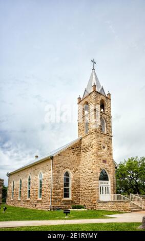 Église luthérienne évangélique du Christ, 1906 ans, construite à partir de calcaire, à Cherry Spring, plateau Edwards, Texas, États-Unis Banque D'Images