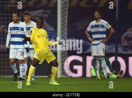 Londres, Royaume-Uni. 09e janvier 2021. Neeskens Kebano de Fulham célèbre le deuxième but du match de sa partie lors du match de la coupe FA au Kiyan Prince Foundation Stadium, Londres photo de Daniel Hambury/Focus Images/Sipa USA 09/01/2021 crédit: SIPA USA/Alay Live News Banque D'Images