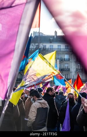 Paris, France. 09e janvier 2021. Mars en hommage à Sakine Cansiz, Fidan Dogan et Leyla Soylemez, trois militants kurdes assassinés à Paris en janvier 2013, à Paris, en France, le 09 janvier 2021. Les manifestants dénoncent l'impunité pour ces crimes et leur parrain, disent le président turc Erdogan. Photo par Pierrick Villette/avenir Pictures/ABACAPRESS.COM crédit: Abaca Press/Alay Live News Banque D'Images