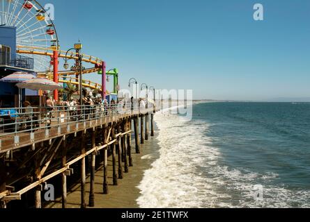 Parc d'attractions Pacific Park en bord de mer. Santa Monica Pier, Los Angeles, CA, États-Unis. 30 août 2019 Banque D'Images