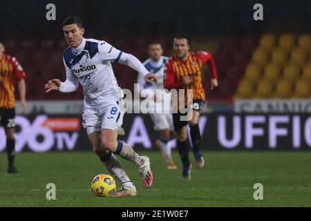 Benevento, Italie. 9 janvier 2021. Benevento, Italie, Stade Ciro Vigorito, 09 janvier 2021, Robin Gosens (Atalanta BC) pendant Benevento Calcio vs Atalanta BC - football italien série A Match Credit: Emmanuele Mastrodonato/LPS/ZUMA Wire/Alay Live News Banque D'Images