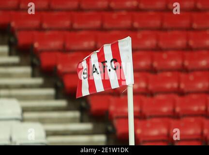 SUNDERLAND, ANGLETERRE. SAMEDI 9 janvier 2021, le drapeau d'angle du Sunderland a été installé dans les clubs de couleurs traditionnelles des bandes rouges et blanches lors du match Sky Bet League 1 entre Sunderland et Hull City au stade de Light, Sunderland. (Crédit : Michael Driver | MI News) crédit : MI News & Sport /Alay Live News Banque D'Images