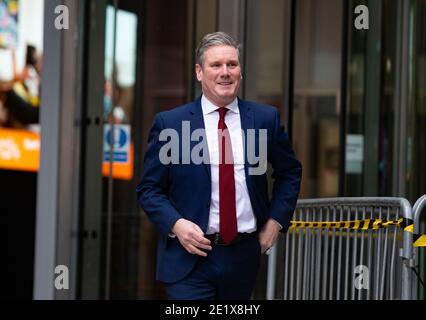 Londres, Royaume-Uni. 10 janvier 2021. Le chef du travail, Keir Starmer, donne une entrevue après avoir comparu au salon Andrew Marr. Crédit : Mark Thomas/Alay Live News Banque D'Images