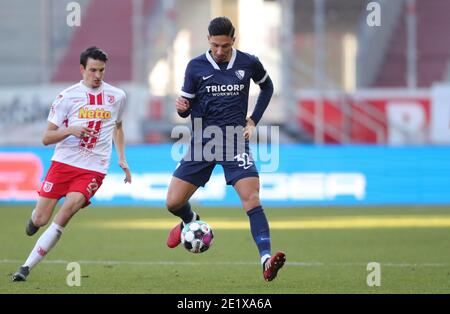 Ratisbonne, Allemagne. 10 janvier 2021. Firo: 10.01.2021, football, 2. Bundesliga, saison 2020/2021, 15e jour de match, Jahn Regensburg - VFL Bochum, Robert Zulj, action individuelle | usage dans le monde crédit: dpa/Alay Live News Banque D'Images