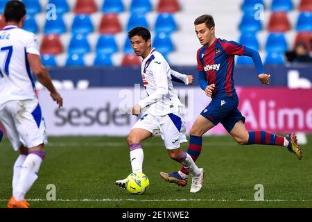 VALENCE, ESPAGNE - JANVIER 10: Takashi Inui de SD Eibar pendant le match de la Liga Santander entre Levante UD et SD Eibar à Estadi Ciutat de Valencia le 10 janvier 2021 à Valence, Espagne (photo de Pablo Morano/BSR AgencyOrange PicturesAlamy Live News) Banque D'Images