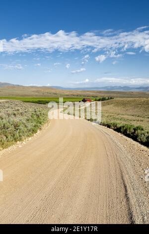 Tm00327-00...MONTANA - pays d'ouverture le long de la route de Medicine Lodge dans Beaverhead Comté l'article de The Great Divide Mountain Bike Route Banque D'Images