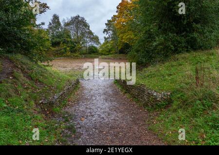 Entrée à l'amphithéâtre romain de Silchester, Hampshire, Royaume-Uni. Banque D'Images