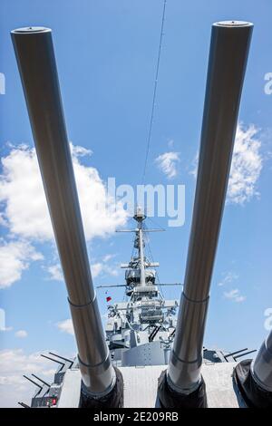 Alabama Mobile USS Alabama Battleship Memorial Park, exposition militaire canons à canon, Banque D'Images