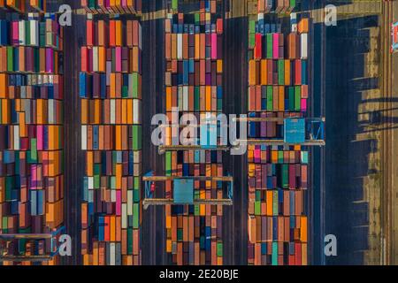 Vue aérienne de Hamburger Container terminal, Hambourg, Allemagne, Europe. Banque D'Images