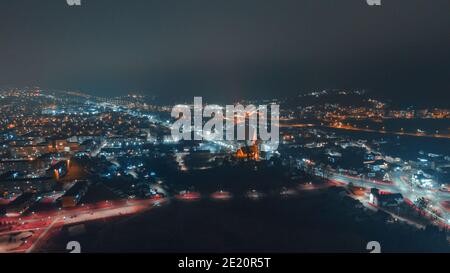 Aidok de l'air sur le panorama de nuit de la ville Banque D'Images