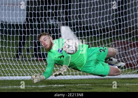 Newport, pays de Galles du Sud, Royaume-Uni. 10 janvier 2021. Newport, Royaume-Uni. 10 janvier 2021. Jason Steele, gardien de but de Brighton & Hove Albion, fait des économies lors de la fusillade. Emirates FA Cup, 3e match rond, Newport County v Brighton & Hove Albion au Rodney Parade à Newport, au sud du pays de Galles, le dimanche 10 janvier 2021. Cette image ne peut être utilisée qu'à des fins éditoriales. Utilisation éditoriale uniquement, licence requise pour une utilisation commerciale. Pas d'utilisation dans les Paris, les jeux ou les publications d'un seul club/ligue/joueur. photo par Andrew Orchard/Andrew Orchard sports photographie/Alamy Live News crédit: Andrew Orchard sports Banque D'Images