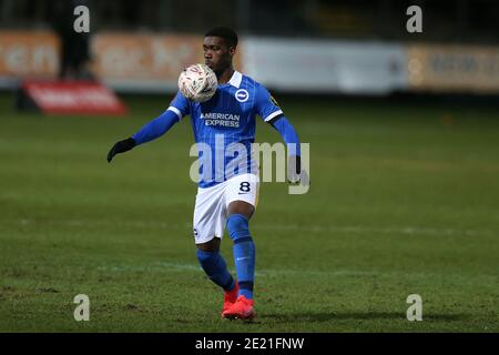 Newport, Royaume-Uni. 10 janvier 2021. Yves Bissouma de Brighton & Hove Albion en action. Emirates FA Cup, 3e tour de match, Newport County v Brighton & Hove Albion au Rodney Parade de Newport, au sud du pays de Galles, le dimanche 10 janvier 2021. Cette image ne peut être utilisée qu'à des fins éditoriales. Utilisation éditoriale uniquement, licence requise pour une utilisation commerciale. Aucune utilisation dans les Paris, les jeux ou les publications d'un seul club/ligue/joueur. photo par Andrew Orchard/Andrew Orchard sports Photography/Alamy Live News crédit: Andrew Orchard sports Photography/Alamy Live News Banque D'Images