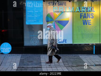 Belfast Streets calme pendant la dernière série de mesures de verrouillage Pour contenir le coronavirus Picture Mal McCann Banque D'Images