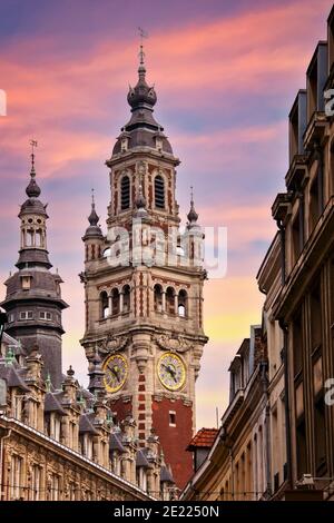 Le beffroi de la Chambre de Commerce de Lille, France Banque D'Images