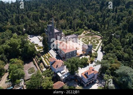 Château de buçaco dans le centre du Portugal depuis la vue aérienne Banque D'Images