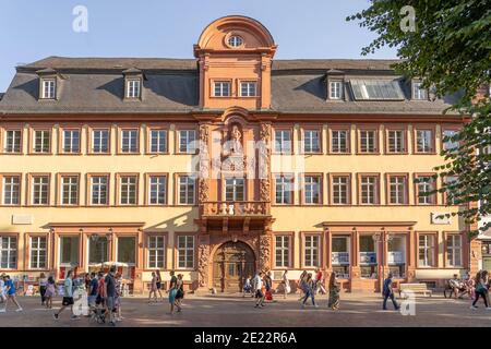 Heidelberg, Allemagne - 1 août 2020 : maison pour façade géante sous le soleil de l'après-midi Banque D'Images