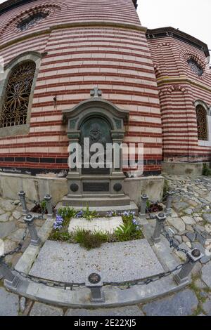 Le tombeau de Neofit Rilski ou néophyte de Rila dans le monastère de Rila, Bulgarie. Banque D'Images