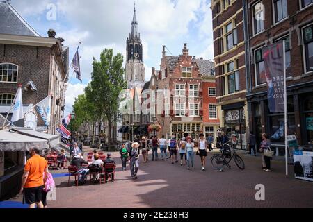 Vue sur la Nieuwe Kerk (Nouvelle église) à Delft, pays-Bas. Banque D'Images