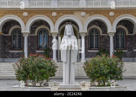 Bischofspalast, statue, Makarios III., Nikosia, Republik Zypern Banque D'Images