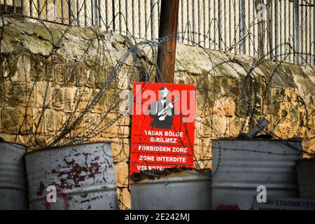 Grenze, Pafou Strasse, Nikosia, Republik Zypern Banque D'Images