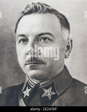 Klim Vorochilov (1881 - 1969), était un officier militaire et homme politique soviétique au cours de l'ère de Staline. Il était l'un des cinq directeurs provinciaux Banque D'Images
