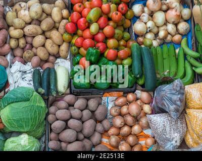 Le marché. Ville d'Assomada (Somada). Île de Santiago (Ilha de Santiago), îles du Cap-Vert dans l'Atlantique équatorial. Banque D'Images