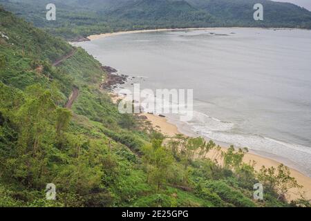 Mer et soleil, Hai Van Pass, Danang, Vietnam Banque D'Images