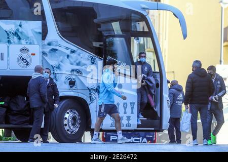 12 de enero del 2021 (Malaga) El equipo de futbol del Real Madrid lega a el Gran Hotel Miramar que es su Hotel de concentracion durante 3 dias ante de la semifinal de la Supercopa que se jugara en la Rosaleda de Malaga ante el Athletic de Bilbao janvier 12, 2021 (Malaga) l'équipe de football du Real Madrid arrive au Gran Hotel Miramar, qui est son hôtel de concentration pendant 3 jours avant la demi-finale de la Super Cup qui sera jouée à la Rosaleda de Malaga contre l'Athlétique Bilbao Lorenzo Carnero / Cordo Press Cordo Press Banque D'Images