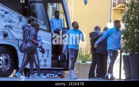 12 de enero del 2021 (Malaga) El equipo de futbol del Real Madrid lega a el Gran Hotel Miramar que es su Hotel de concentracion durante 3 dias ante de la semifinal de la Supercopa que se jugara en la Rosaleda de Malaga ante el Athletic de Bilbao janvier 12, 2021 (Malaga) l'équipe de football du Real Madrid arrive au Gran Hotel Miramar, qui est son hôtel de concentration pendant 3 jours avant la demi-finale de la Super Cup qui sera jouée à la Rosaleda de Malaga contre l'Athlétique Bilbao Lorenzo Carnero / Cordo Press Cordo Press Banque D'Images