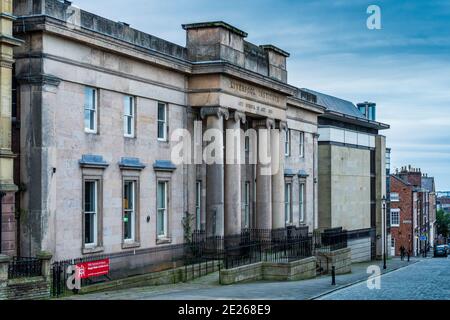 Le Liverpool Institute for Performing Arts ou LIPA. Ouvert en 1996 il a été fondé par le musicien Paul McCartney et Mark Featherstone-witty. Banque D'Images