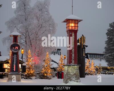 Village du Père Noël. Rovaniemi, Finlande, cercle arctique Banque D'Images