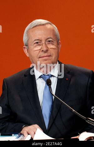 Pierre-Henri Gourgeon, directeur général d'Air France-KLM, est photographié au début de l'assemblée générale d'Air France KLM. Gourgeon devrait être renouvelé pour un nouveau mandat de quatre ans en tant que chef d'Air France-KLM lors de l'Assemblée générale, à Paris, le 07 juillet 2011. Photo de Stephane Lemouton/ABACAPRESS.COM Banque D'Images