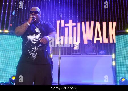 CEE Lo Green lance la nouvelle salle de concert en plein air High Tech, Next Generation '5 Towerss' d'Universal CityWalk, qui s'est tenue le 7 juillet 2011 à Universal CityWalk, à Los Angeles, Californie, États-Unis. Photo de Tony DiMaio/ABACAPRESS.COM Banque D'Images