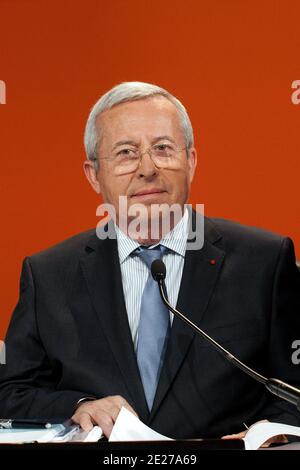 Pierre-Henri Gourgeon, directeur général d'Air France-KLM, est photographié au début de l'assemblée générale d'Air France KLM. Gourgeon devrait être renouvelé pour un nouveau mandat de quatre ans en tant que chef d'Air France-KLM lors de l'Assemblée générale, à Paris, le 07 juillet 2011. Photo de Stephane Lemouton/ABACAPRESS.COM Banque D'Images